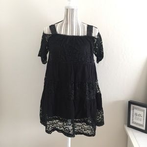 TOPSHOP Cold Shoulder Short Sleeve Lace Tunic
